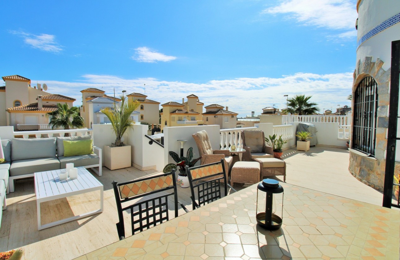 Resale - Villa - Villamartin - Los Dolses