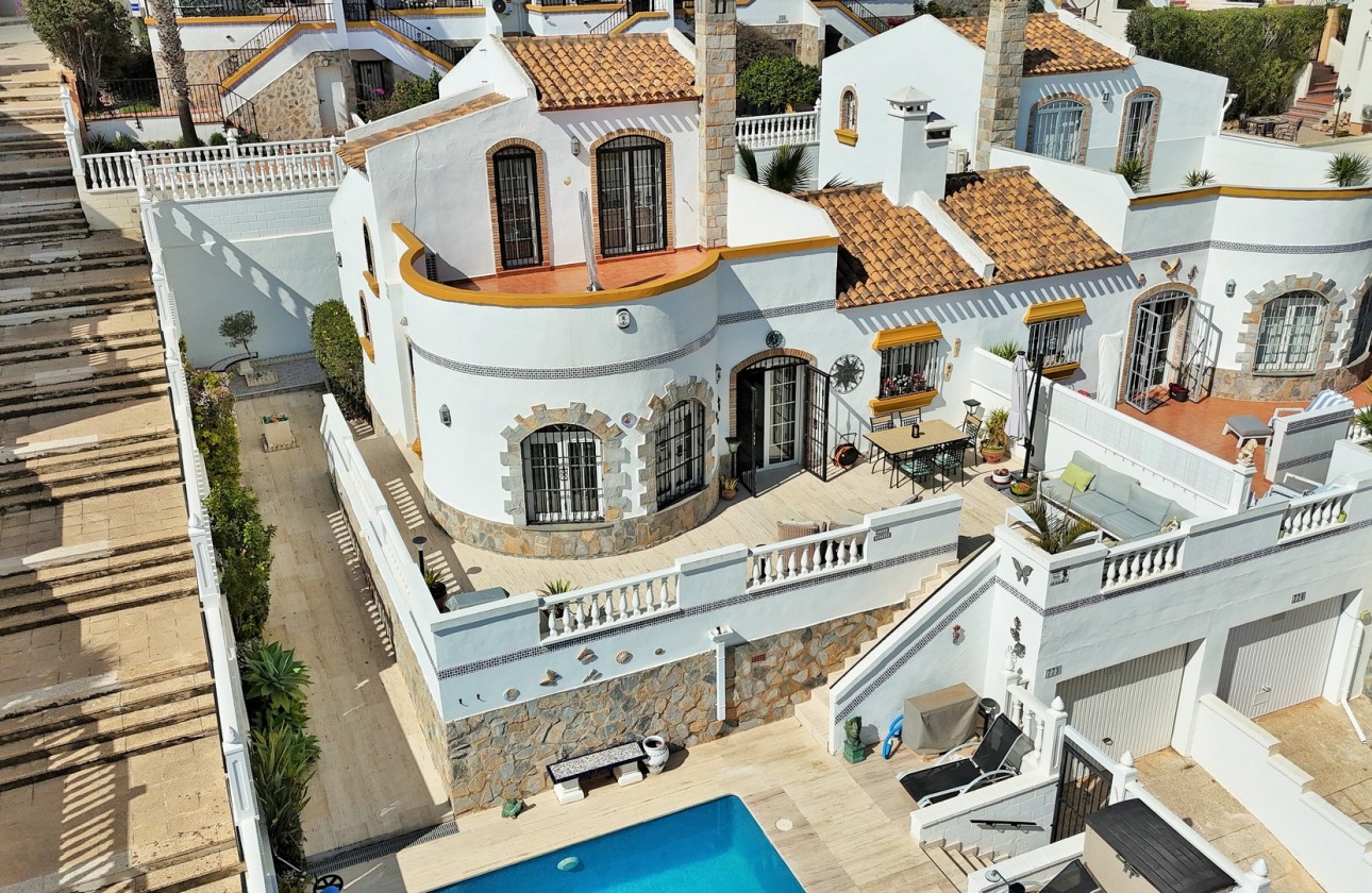 Resale - Villa - Villamartin - Los Dolses