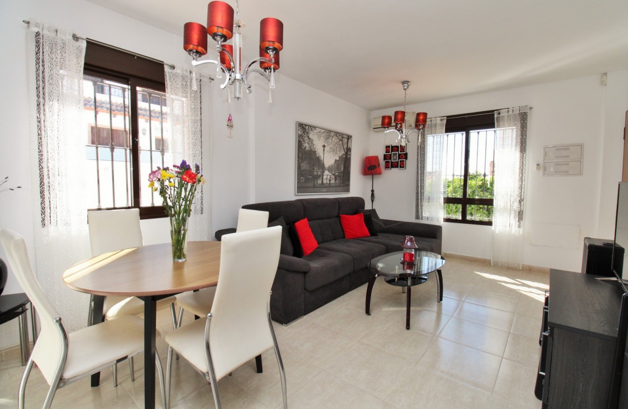 Återförsäljning -  - Villamartin - PAU 8