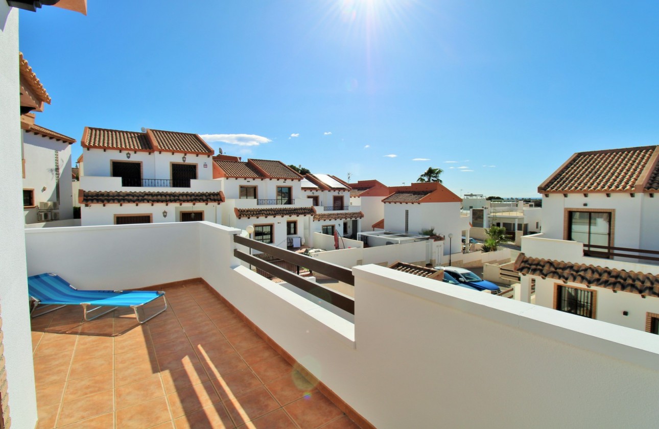 Återförsäljning -  - Villamartin - PAU 8