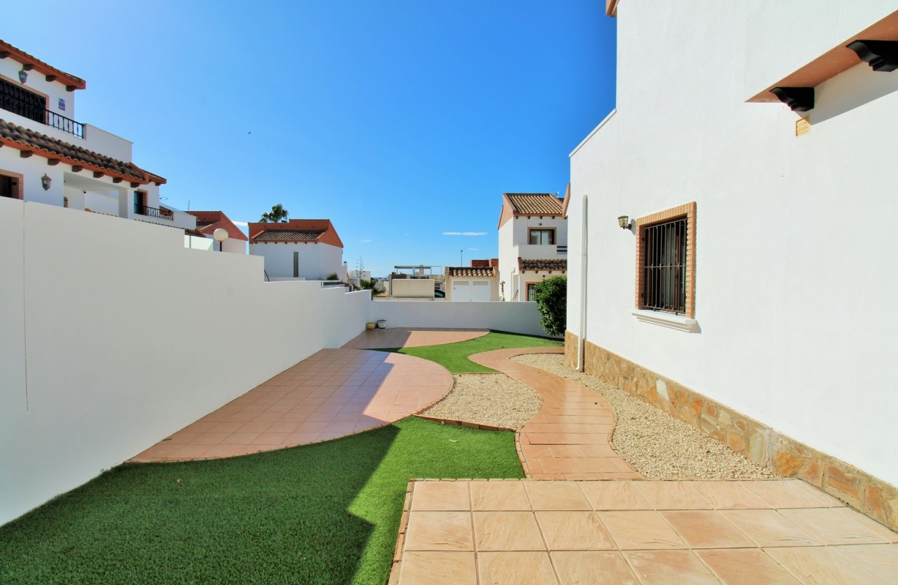 Återförsäljning -  - Villamartin - PAU 8