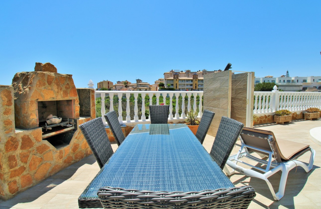 Resale - Villa - Villamartin - Los Dolses