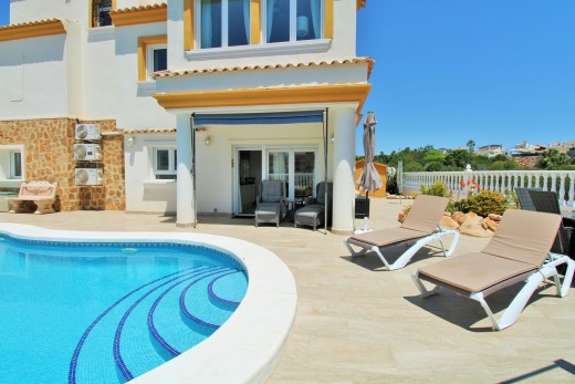 Resale - Villa - Villamartin - Los Dolses