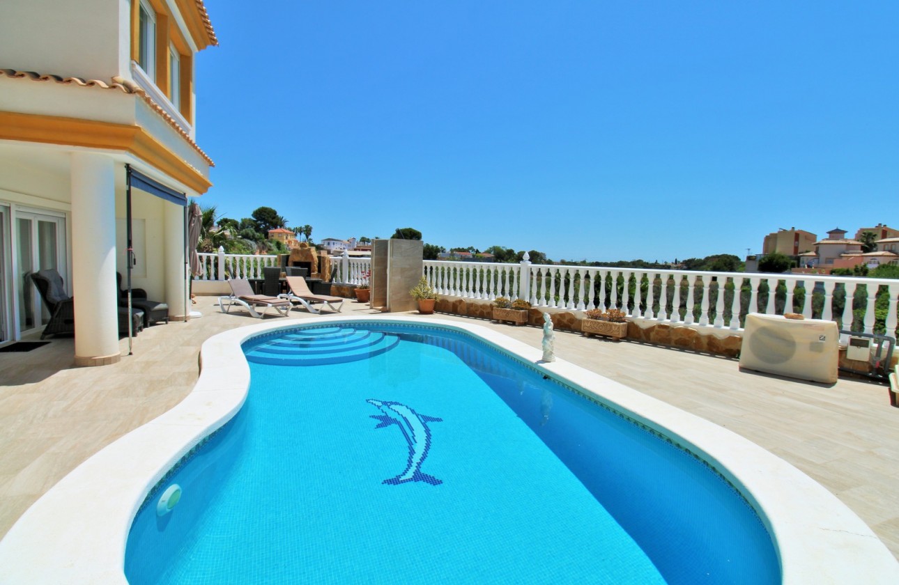 Resale - Villa - Villamartin - Los Dolses
