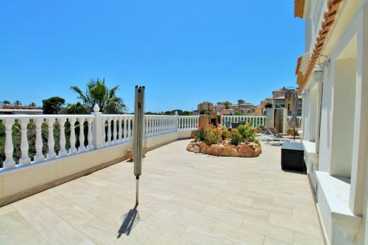 Resale - Villa - Villamartin - Los Dolses