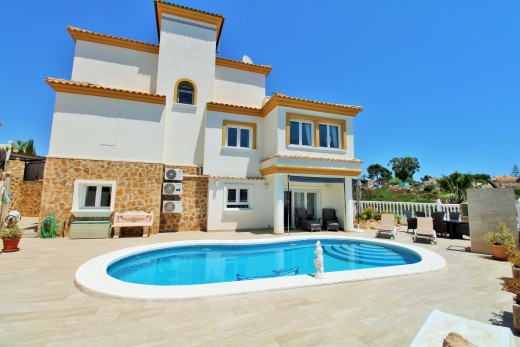 Resale - Villa - Villamartin - Los Dolses