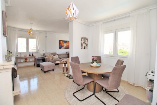 Resale - Villa - Villamartin - Los Dolses