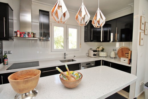Resale - Villa - Villamartin - Los Dolses
