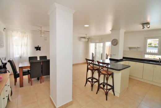 Resale - Villa - Villamartin - Los Dolses
