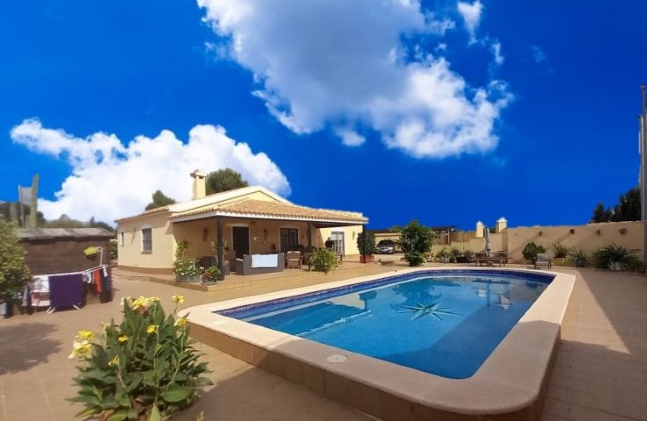 Resale - country house - San Javier
