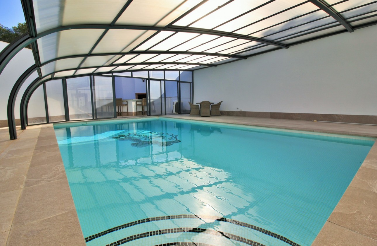 Resale - Villa - Villamartin