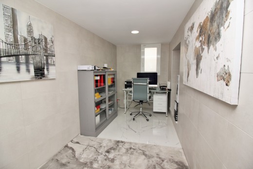 Resale - Villa - Villamartin