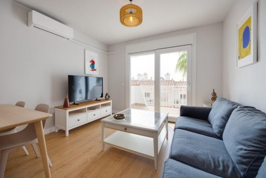 Resale - Apartment - Orihuela Costa - Campoamor