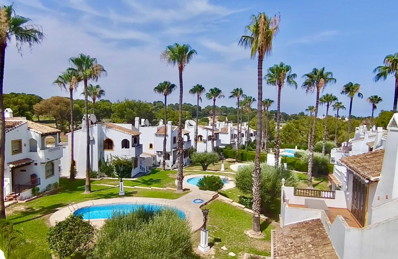 Återförsäljning - Detached Villa - Orihuela Costa - Villamartin