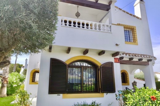 Återförsäljning - Detached Villa - Orihuela Costa - Villamartin