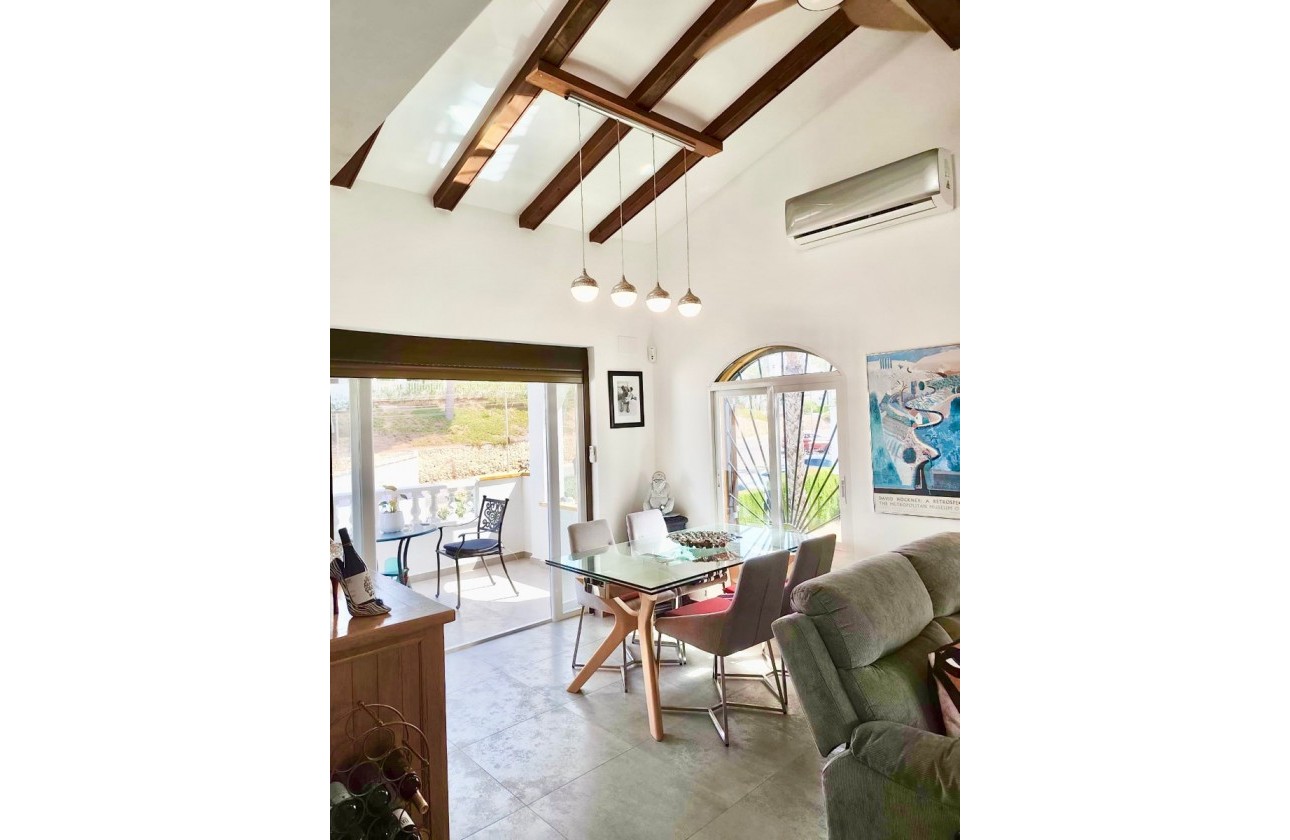 Återförsäljning - Detached Villa - Orihuela Costa - Villamartin