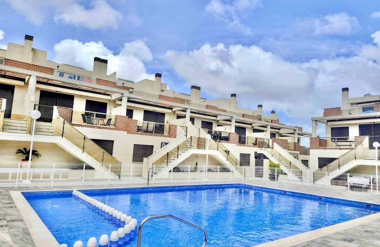 Reventa - Apartamento - Lomas de Cabo Roig