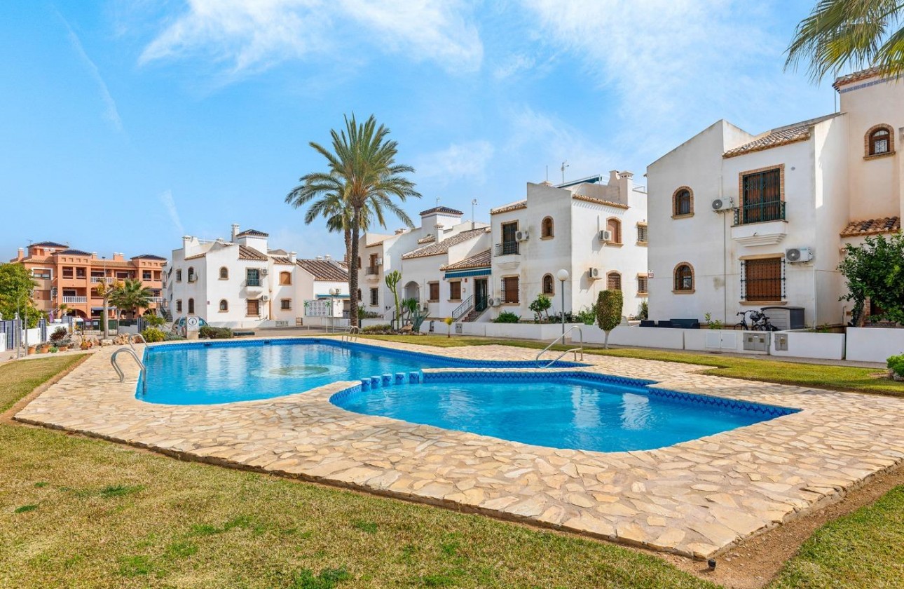 Reventa - Atico - Orihuela Costa - PAU 8