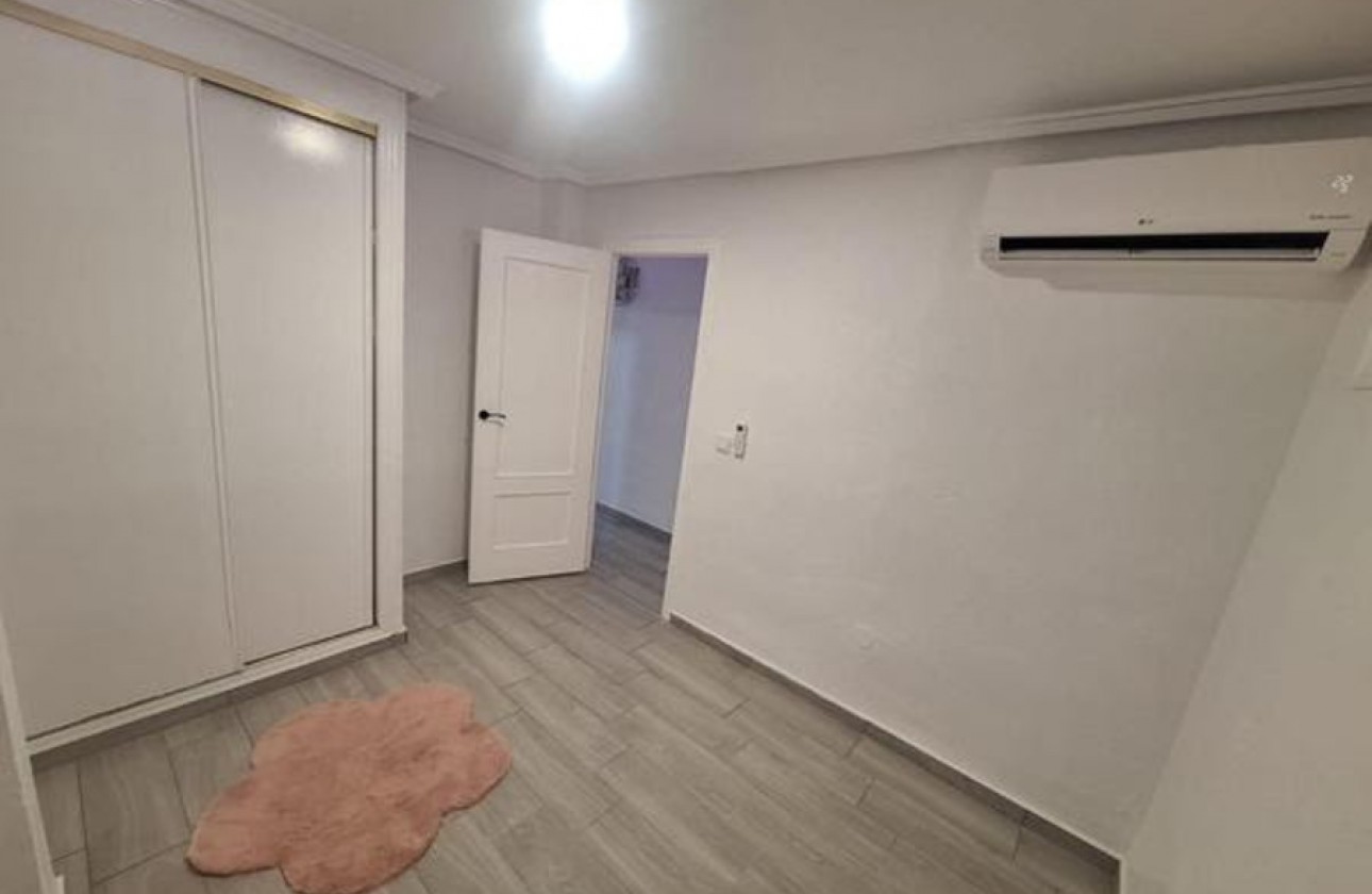 Reventa - Apartamento - Torrevieja